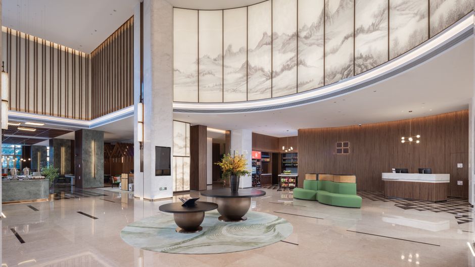Hilton Garden Inn Shanghai East Railway Lobby