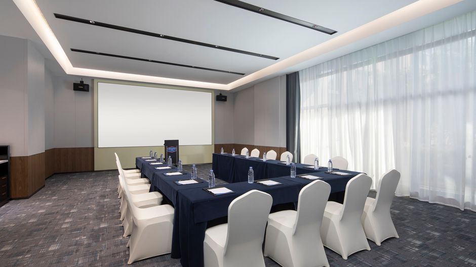 Hampton Ningbo Yinzhou City Center Meeting