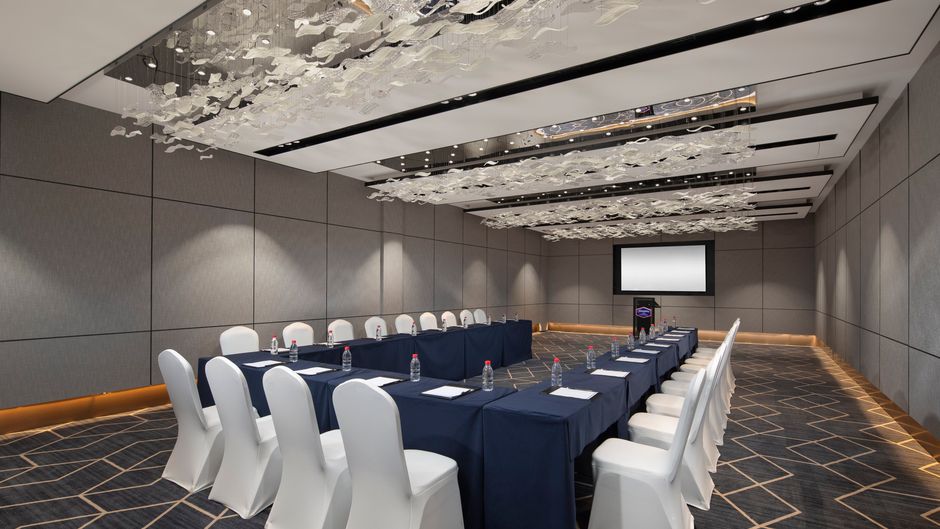 Hampton Binzhou Fuyou Street Meeting