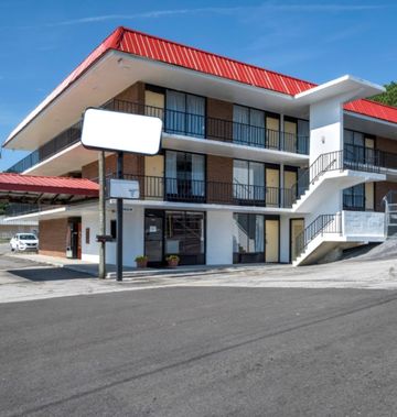 OYO Hotel Cleveland, TN