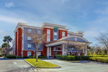 Holiday Inn Express Hotel & Suites -East
