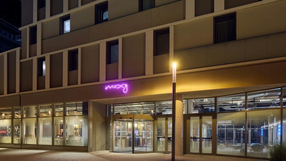 Moxy Nice Exterior