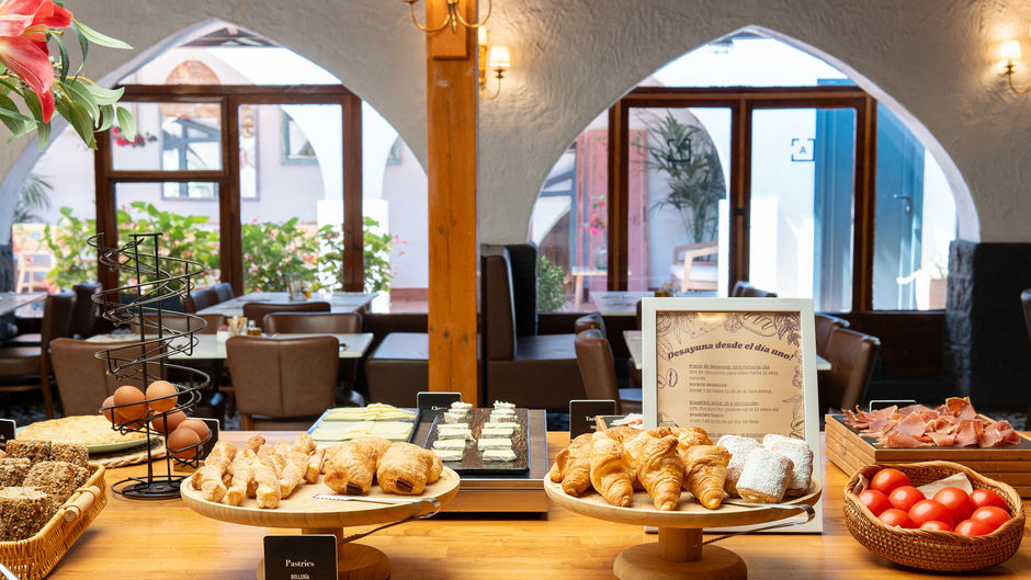 Meson Castilla Atiram Hotel Ramblas Restaurant