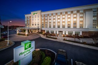 Holiday Inn & Suites Memphis - Wolfchase