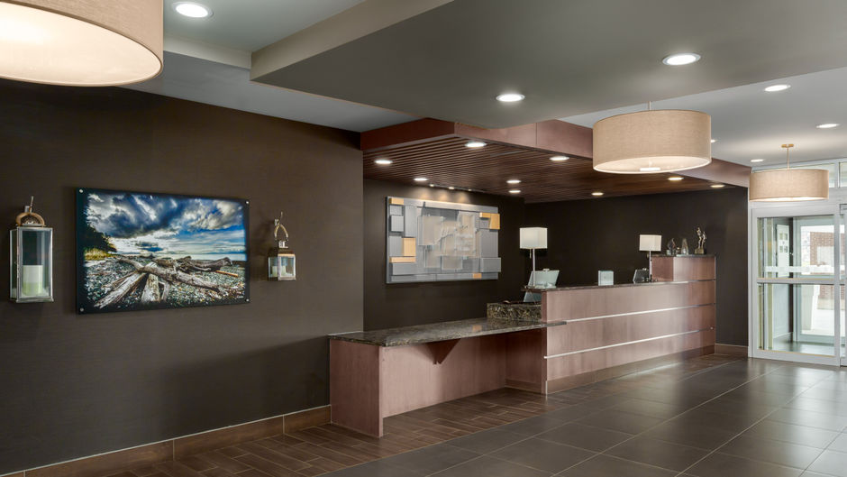 Holiday Inn Express & Suites Cold Lake Exterior