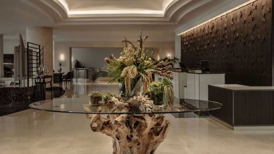 Marriott Malta Hotel and Spa Lobby