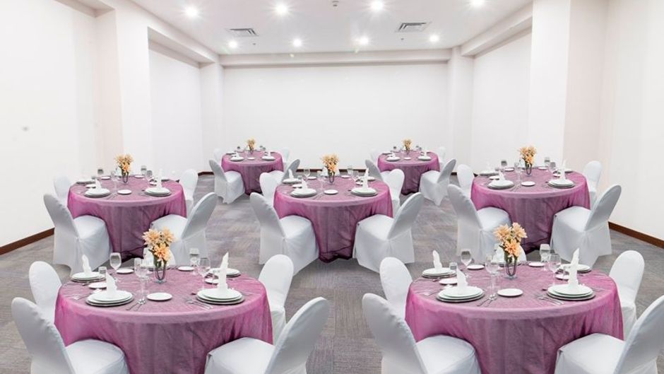 CHN Hotel Monterrey Aeropuerto Room