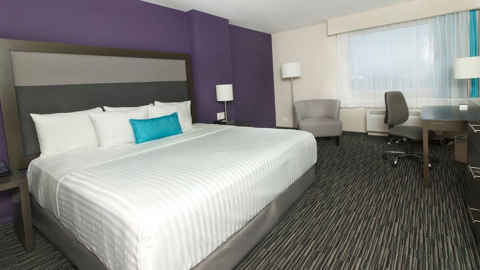CHN Hotel Monterrey Aeropuerto Room