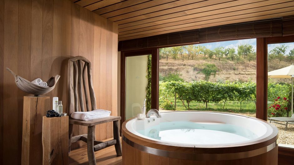 Hotel Marques de Riscal, a Luxury Coll Spa