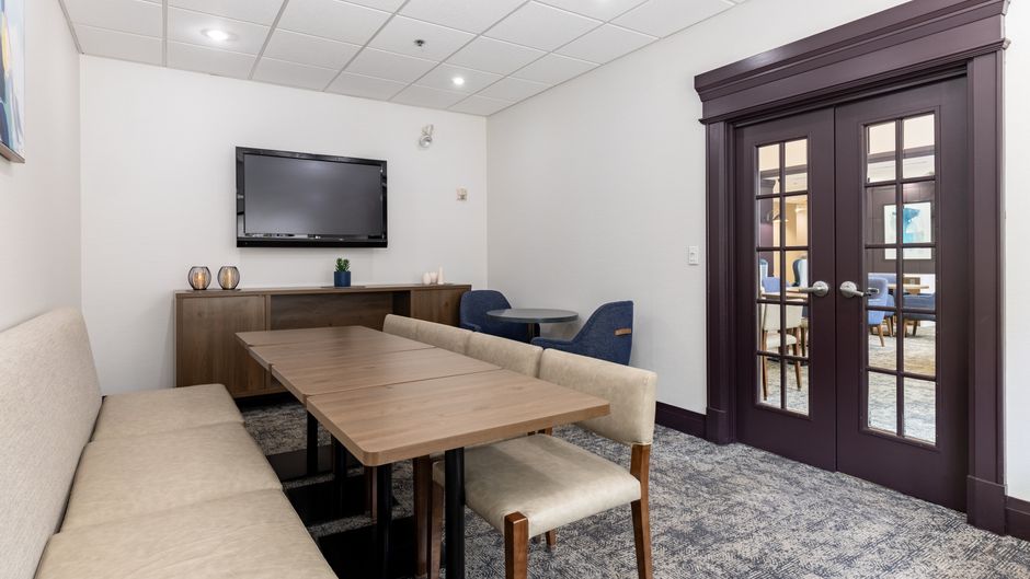 Staybridge Suites Guelph Waterloo Recreation