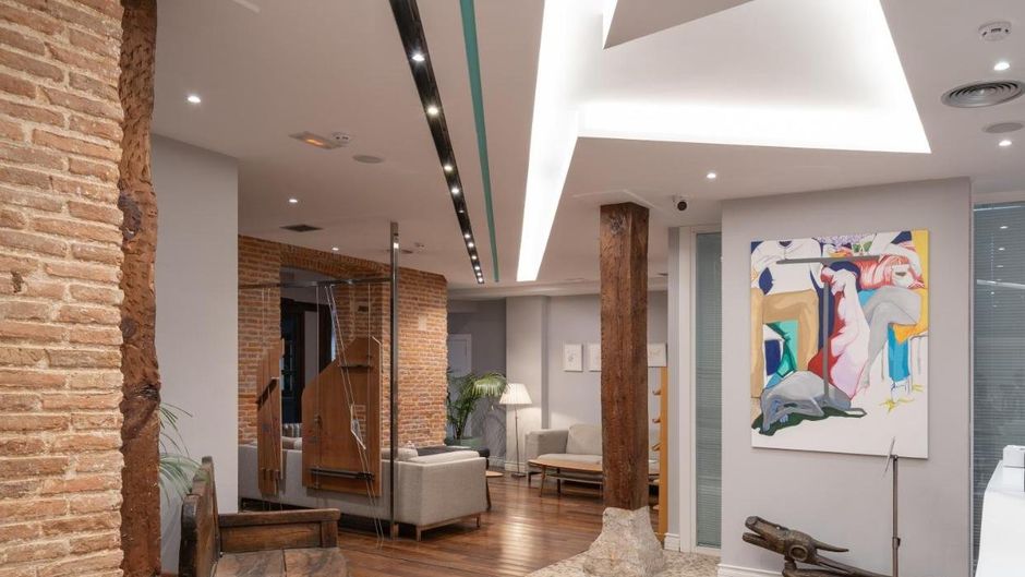 El Coloquio Lobby