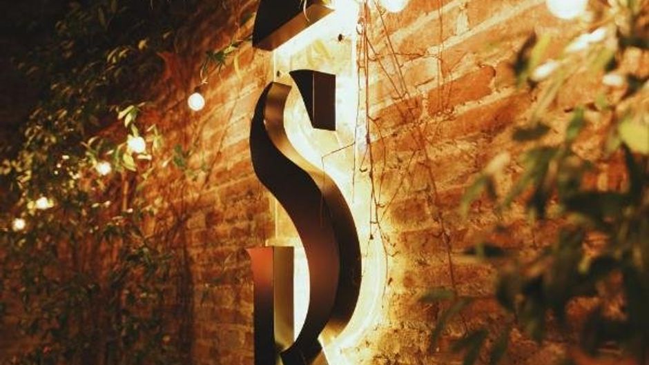 El Coloquio Other