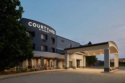 Courtyard Hamilton