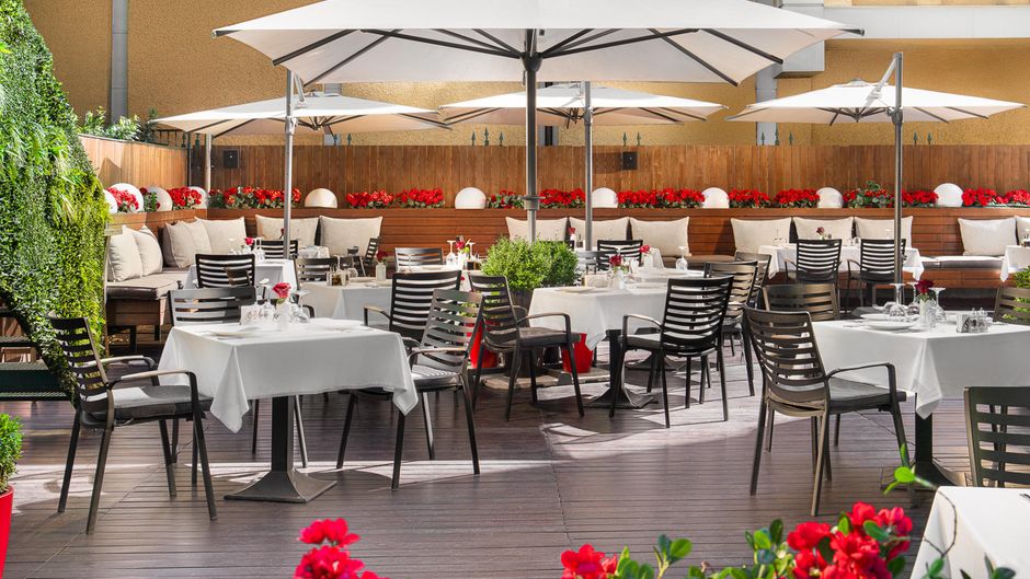 Crystal Palace Boutique Hotel Restaurant