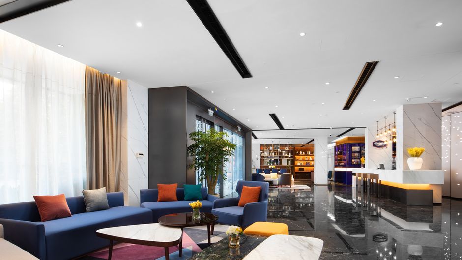 Hampton by Hilton Yiwu Intl Trade Market Lobby