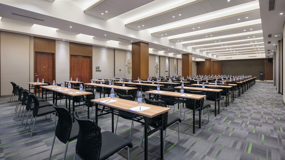 Hampton by Hilton Gu'an New Airport Meeting