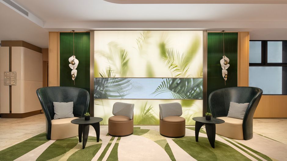 Hilton Garden Inn Shaoxing Lu Xun Lobby