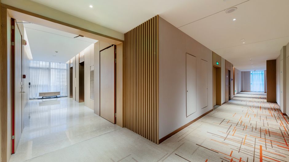 Holiday Inn Express Haiyuan City Lobby