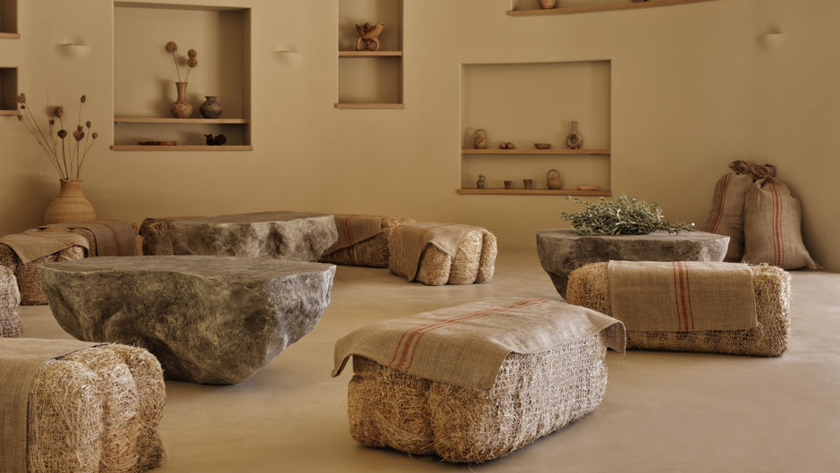 Tella Thera Lobby