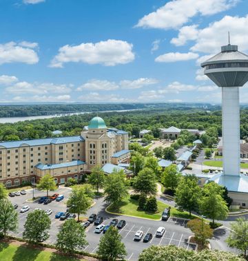 Renaissance Shoals Resort & Spa