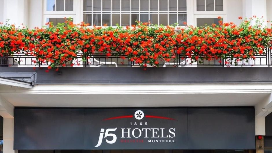 Hotel Helvetie Exterior