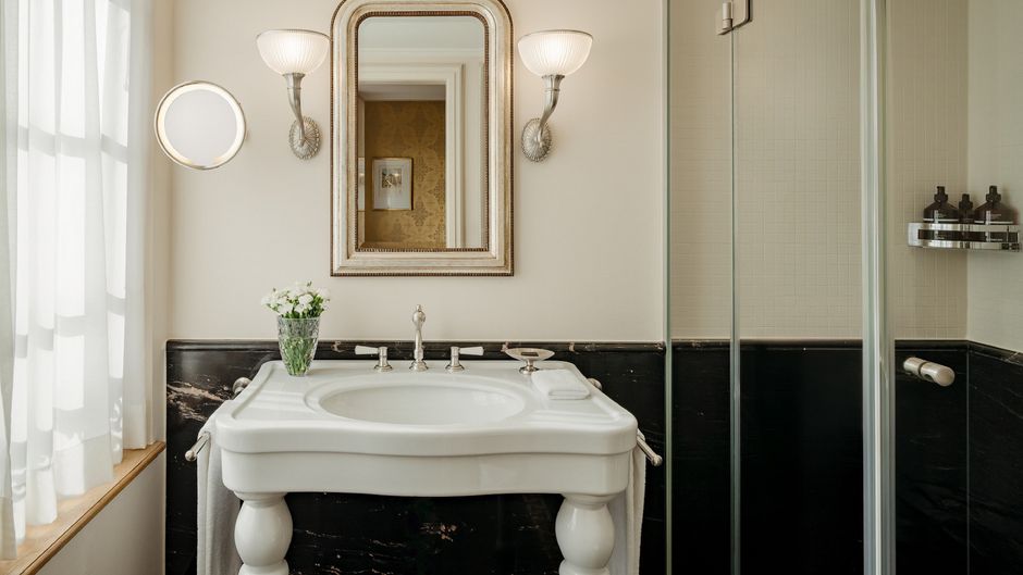 Les Trois Rois Room