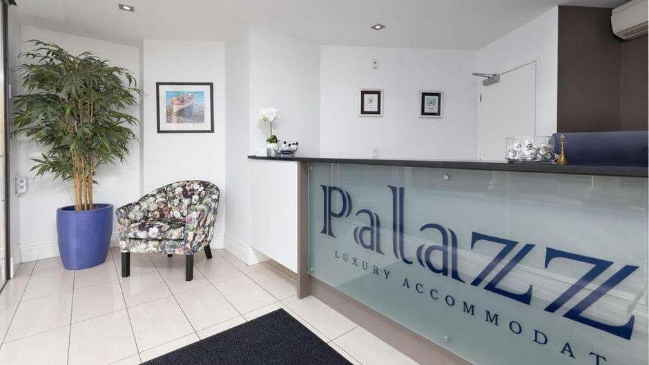 Palazzo Motel Lobby