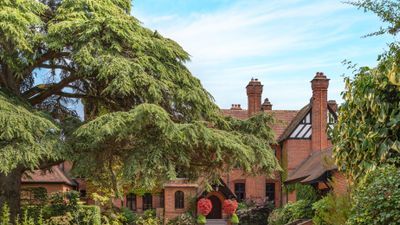 Careys Manor Hotel
