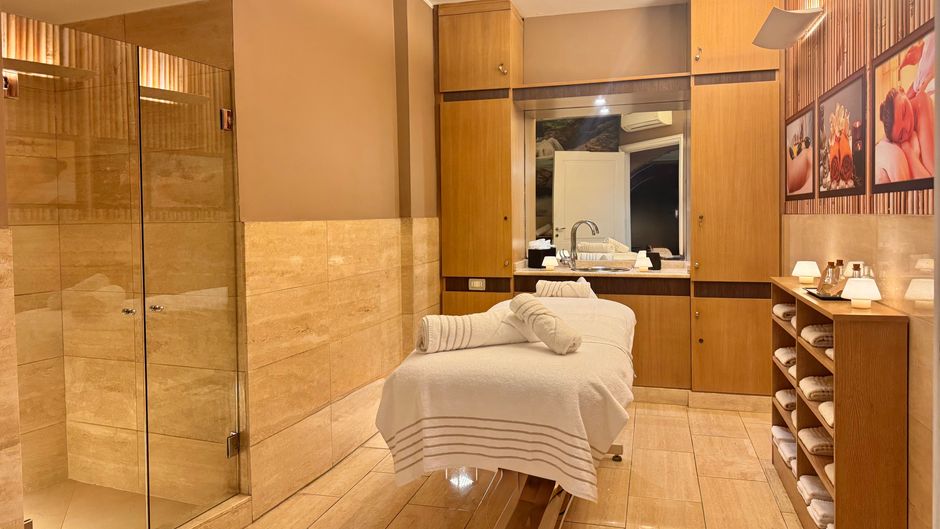 Hotel Indigo Roma-St George Spa