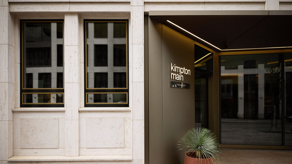 Kimpton Main Frankfurt Exterior
