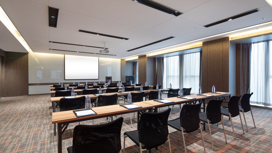 Hampton by Hilton Tianjin Railw Meeting