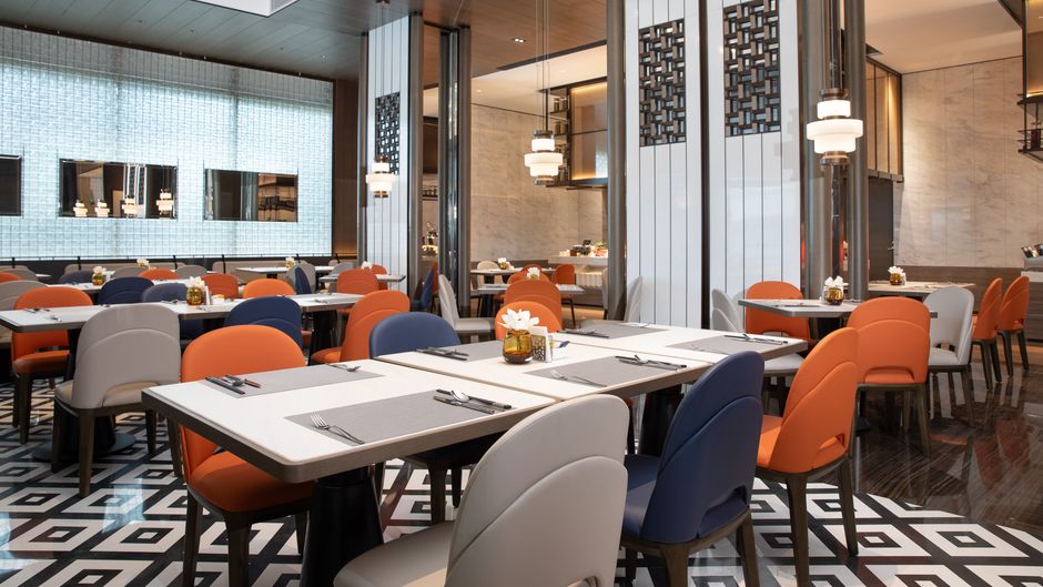 Hampton Shantou Railway Station Restaurant