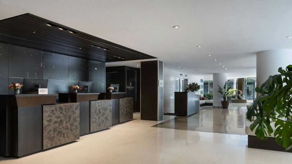 Renaissance Barcelona Hotel Lobby