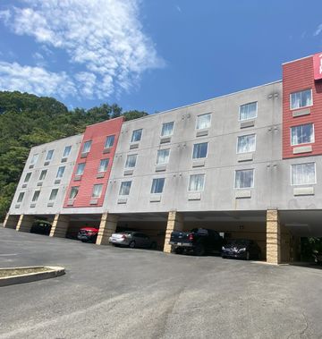 Red Roof Inn Pittsburgh - McKnight Rd