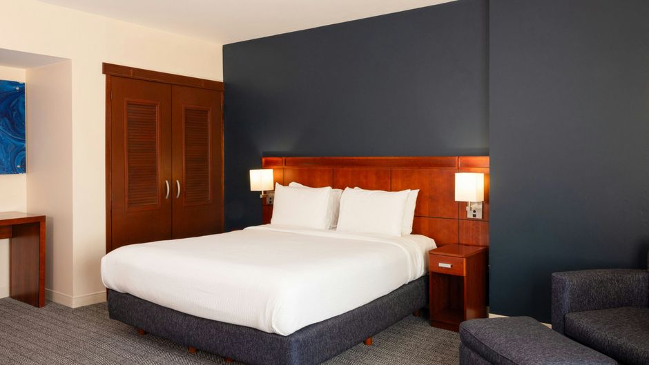 Courtyard by Marriott Toluca Tollocan Suite