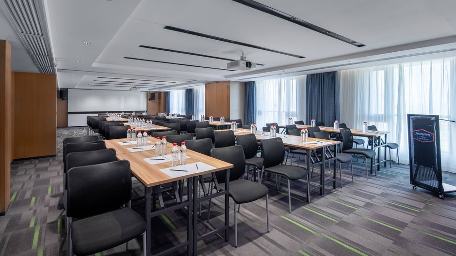Hampton Guangzhou Luoxi Meeting