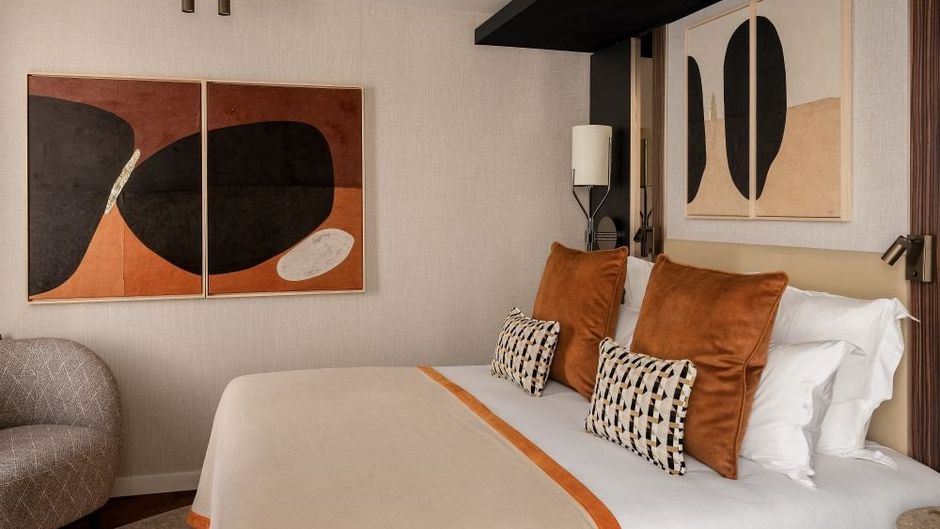 HOTEL BARNETT Room
