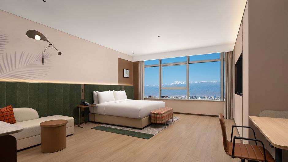 Hilton Garden Inn Urumqi Station Room