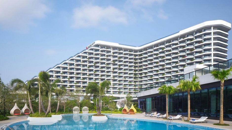 Beihai Marriott Resort Pool