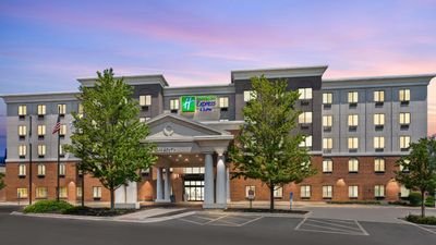 The Holiday Inn Express & Suites Chicago