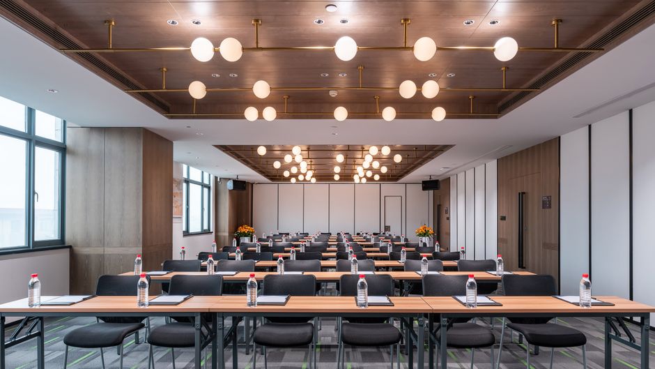 Hampton Jiujiang Xunyang Meeting