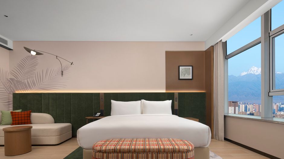 Hilton Garden Inn Urumqi Station Room