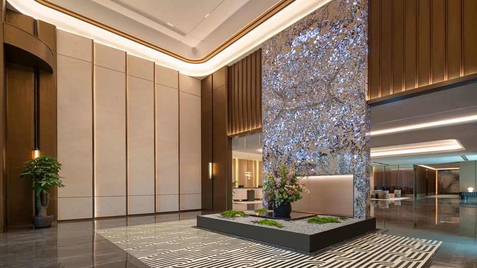 Hilton Garden Inn Urumqi Station Lobby