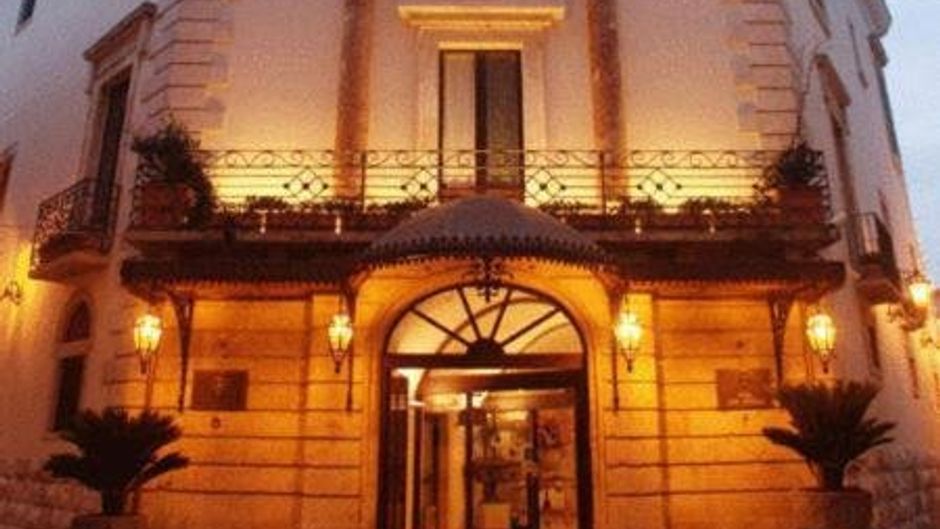 Hotel San Nicola Exterior
