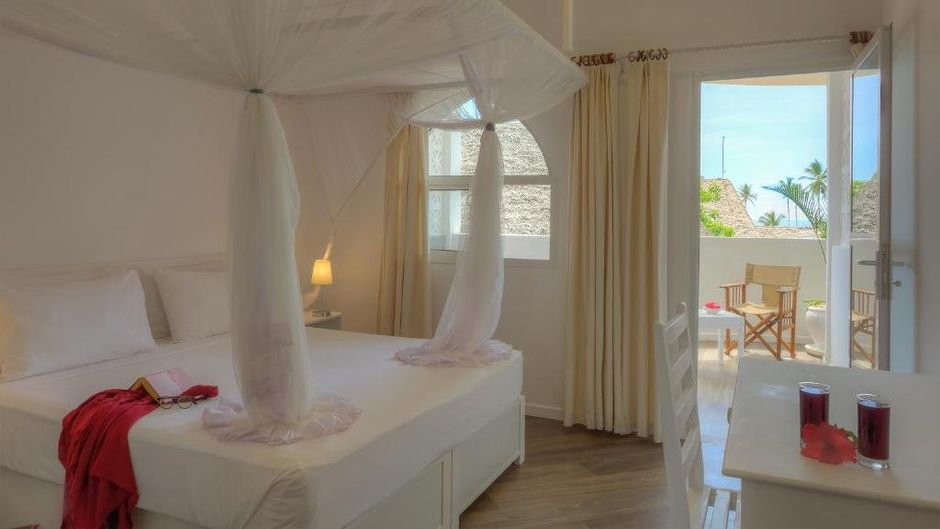 Diamonds Mapenzi Beach Room