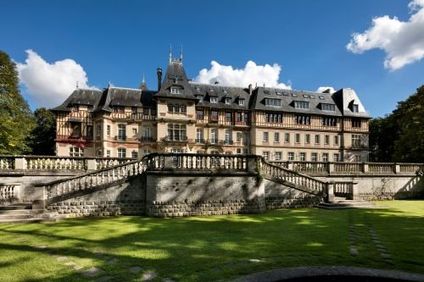 Chateau Jeanne & The Forest