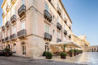Palazzo Artemide