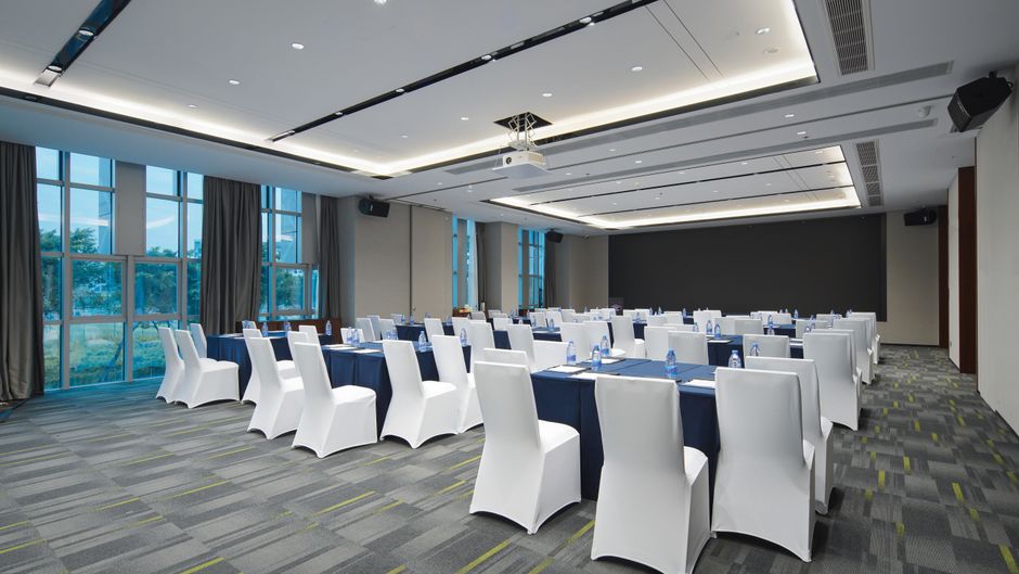 Hampton Guangzhou Wenchong Meeting
