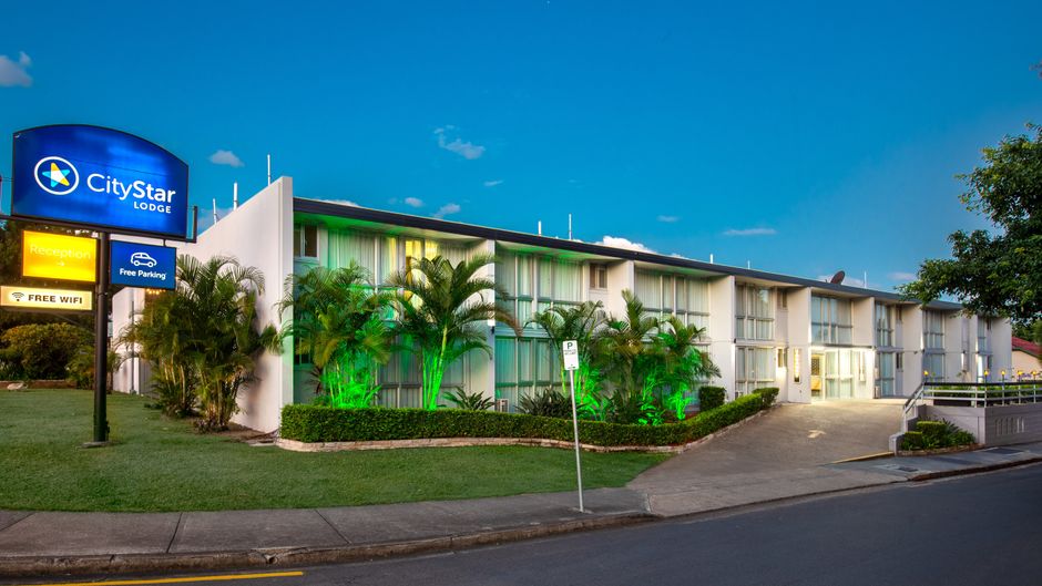 City Star Lodge Exterior