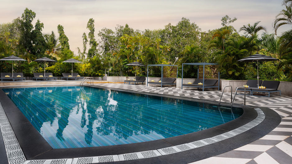 Vivanta Bengaluru Residency Pool